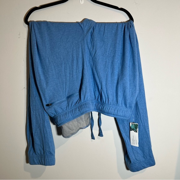 Cubavera Men Solid Double Knit Jogger Pants - Picture 4 of 8